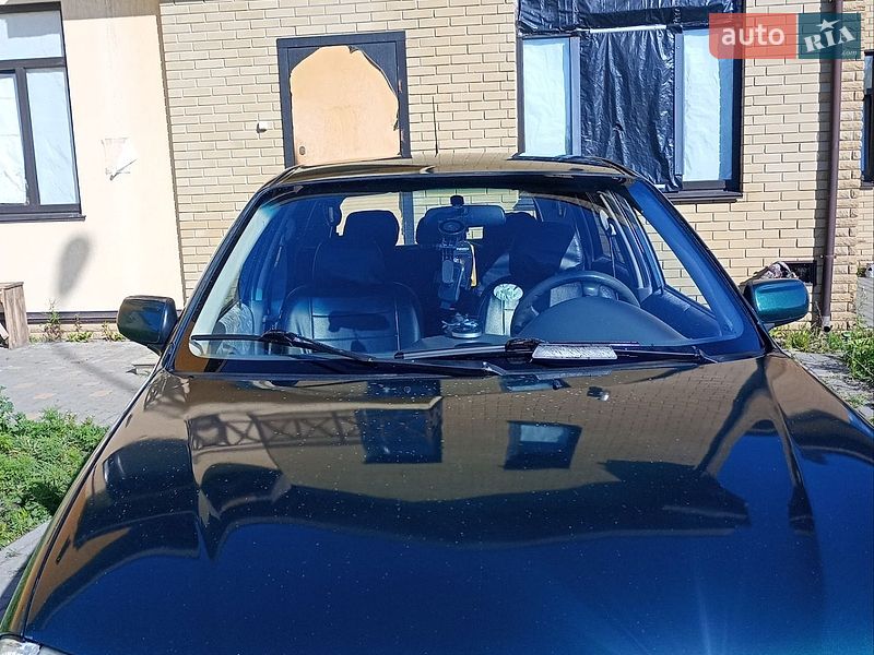 Хетчбек Mazda 323 1999 в Макарові фото 5 Хетчбек Mazda 323 1999 в Макарові