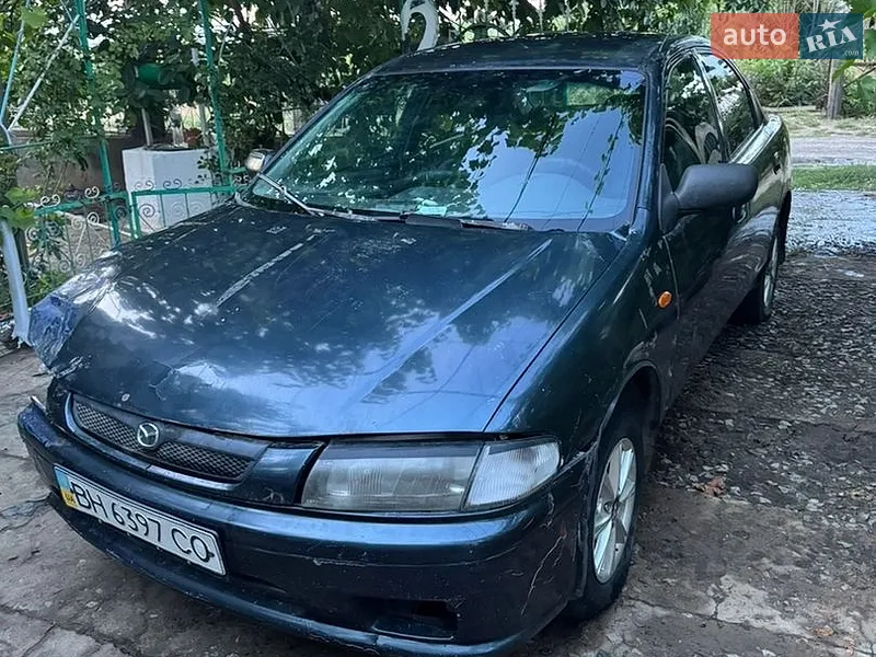 Mazda 323