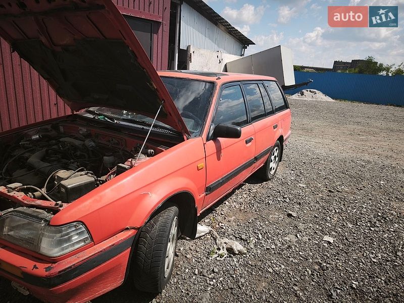 Хетчбек Mazda 323 1992 в Вінниці