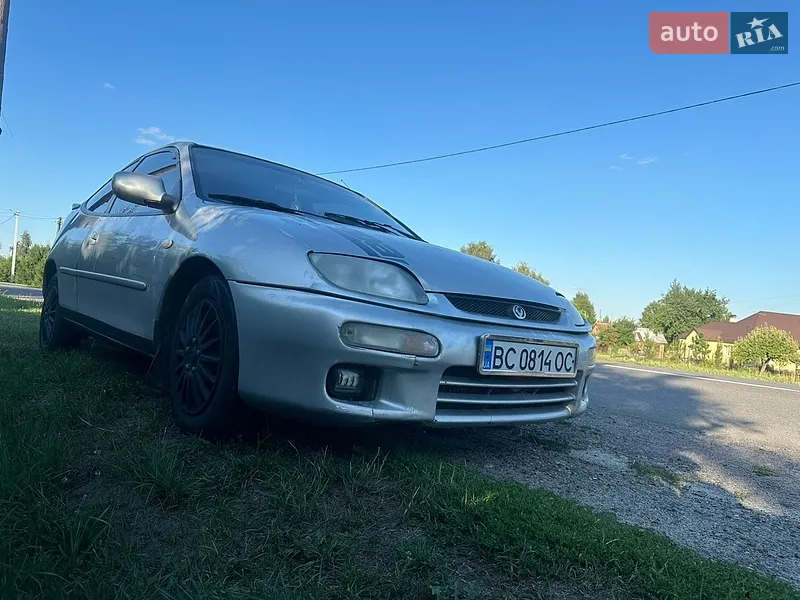 Mazda 323