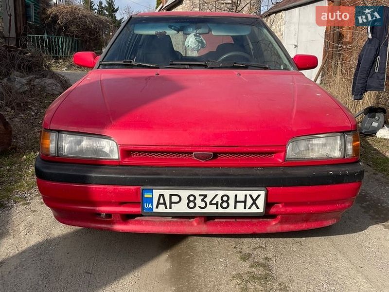Mazda 323 1993