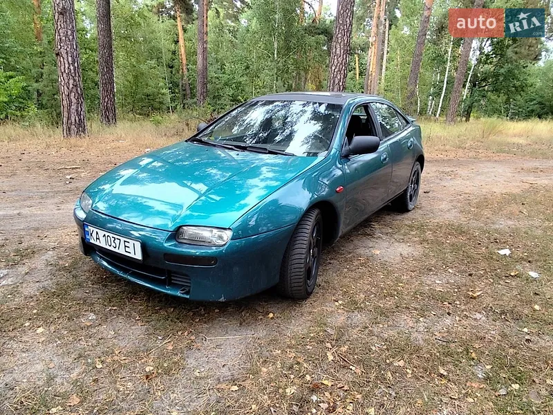 Mazda 323