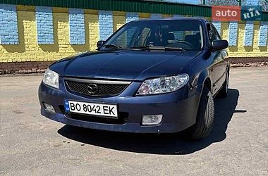 Хэтчбек Mazda 323 2001 в Волочиске