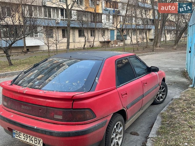 Хетчбек Mazda 323 1991 в Києві фото Хетчбек Mazda 323 1991 в Києві