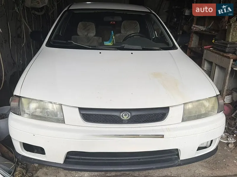 Mazda 323
