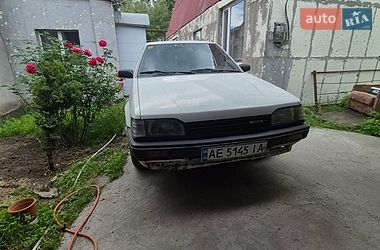 Универсал Mazda 323 1988 в Днепре