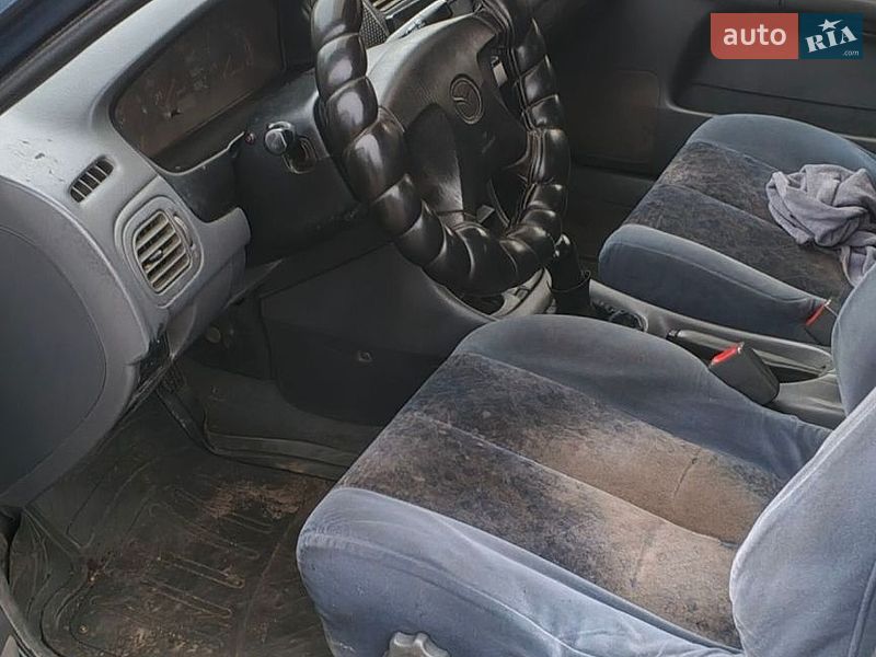 Седан Mazda 323 1998 в Вознесенську фото 4 Седан Mazda 323 1998 в Вознесенську