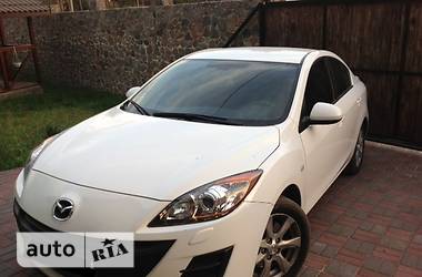 Седан Mazda 3 2011 в Киеве