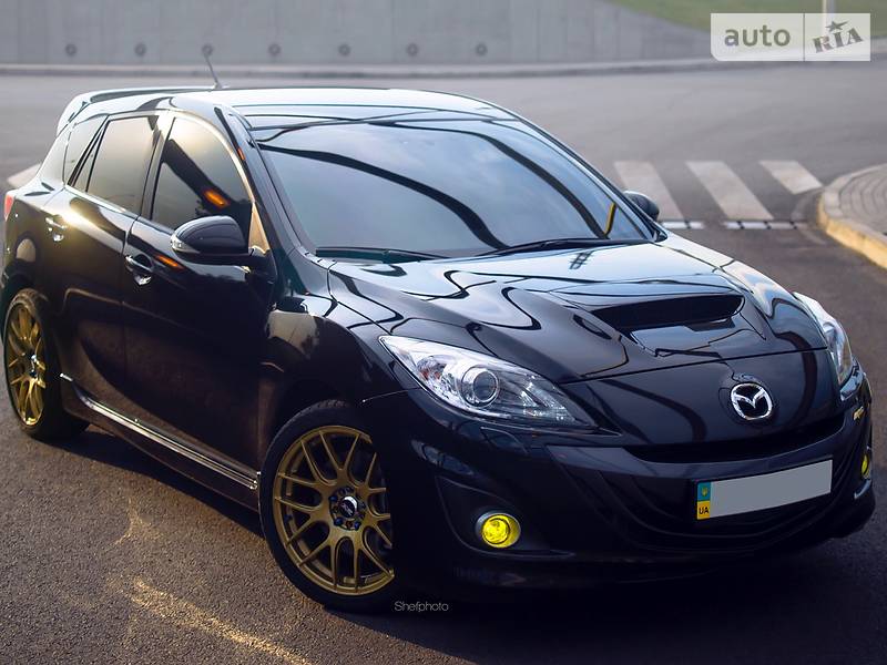 Хэтчбек Mazda 3 2012 в Днепре