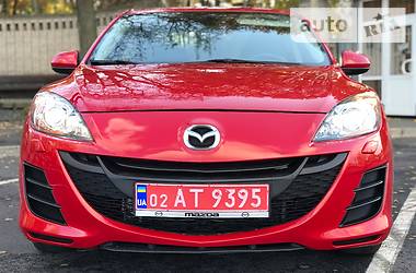 Седан Mazda 3 2012 в Киеве