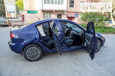 Седан Mazda 3 2005 в Хмельницком