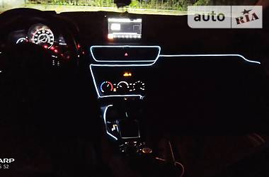 Седан Mazda 3 2015 в Дніпрі