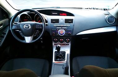 Хэтчбек Mazda 3 2011 в Киеве