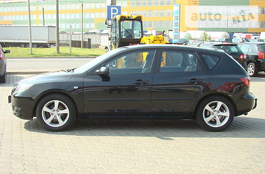 Хэтчбек Mazda 3 2004 в Луцке