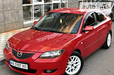 Седан Mazda 3 2005 в 