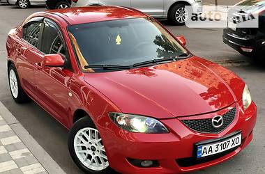 Седан Mazda 3 2005 в Киеве