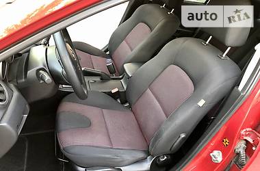 Седан Mazda 3 2005 в 