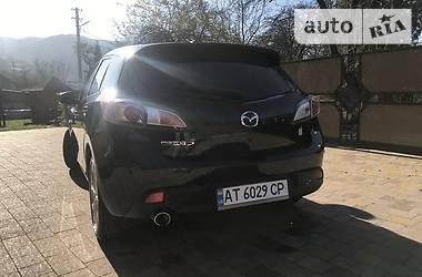 Хэтчбек Mazda 3 2010 в Яремче