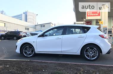 Хэтчбек Mazda 3 2010 в Киеве