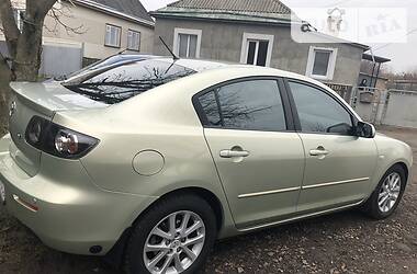 Седан Mazda 3 2008 в Золотоноше