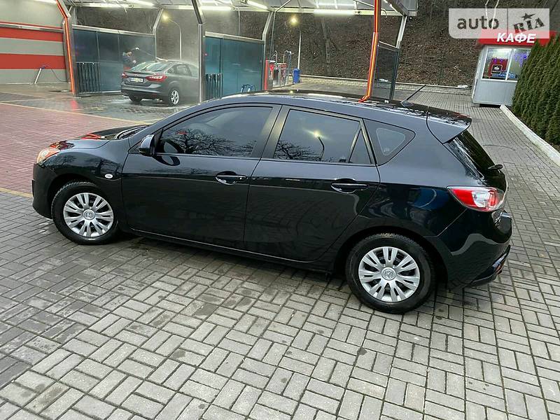 Хетчбек Mazda 3 2011 в Києві