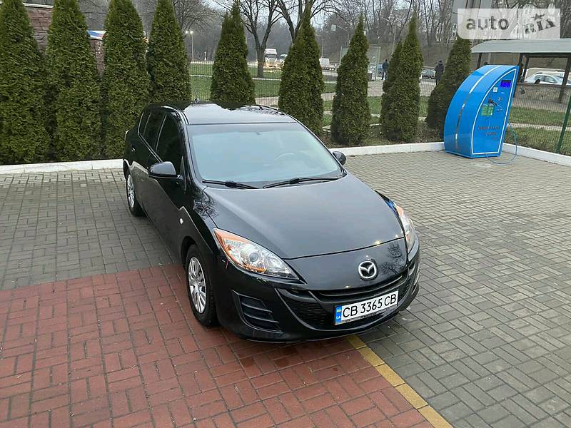 Хэтчбек Mazda 3 2011 в Киеве