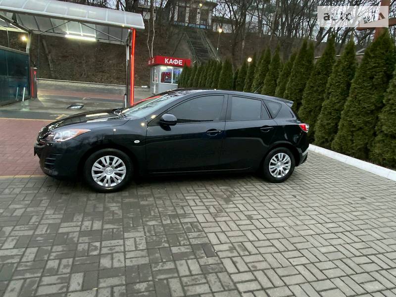 Хетчбек Mazda 3 2011 в Києві