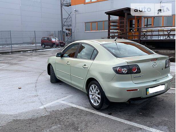 Седан Mazda 3 2008 в Києві