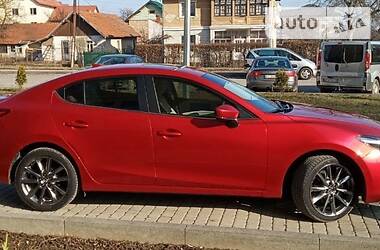 Седан Mazda 3 2018 в Коломые