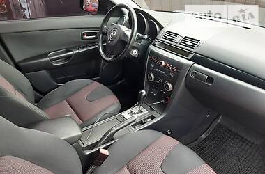 Седан Mazda 3 2005 в 