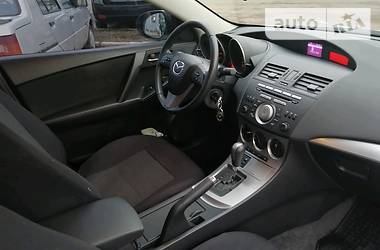 Седан Mazda 3 2010 в Киеве