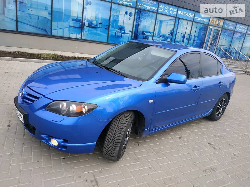 Седан Mazda 3 2006 в Богуславі