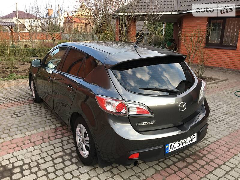 Хетчбек Mazda 3 2011 в Луцьку