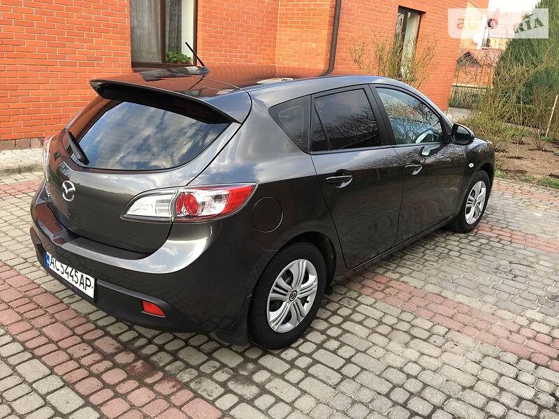 Хетчбек Mazda 3 2011 в Луцьку