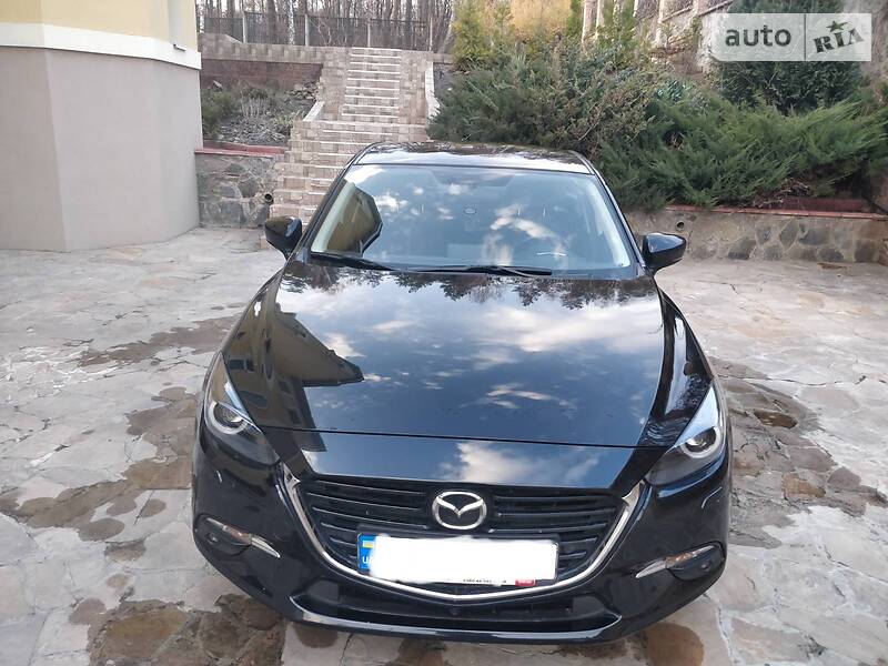 Седан Mazda 3 2018 в Києві