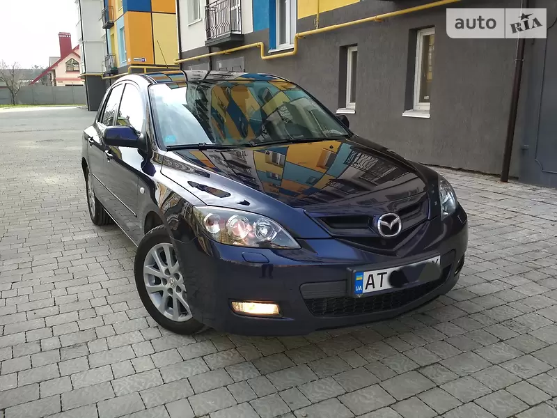 Хэтчбек Mazda 3 2008 в 