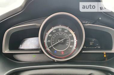 Седан Mazda 3 2015 в 