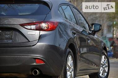 Хетчбек Mazda 3 2016 в 