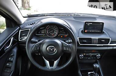 Хетчбек Mazda 3 2016 в 