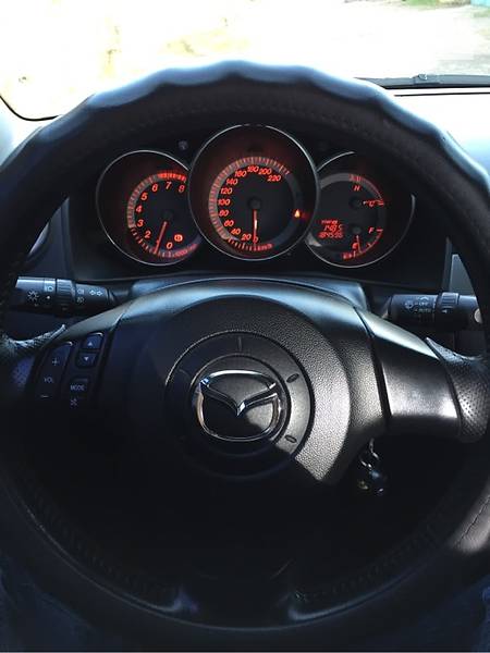 Седан Mazda 3 2004 в Запоріжжі