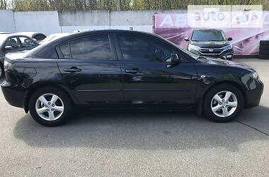 Седан Mazda 3 2006 в 