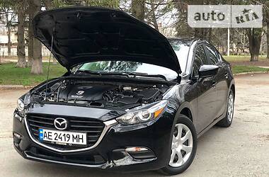 Седан Mazda 3 2017 в 