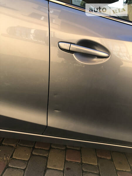 Седан Mazda 3 2015 в Киеве