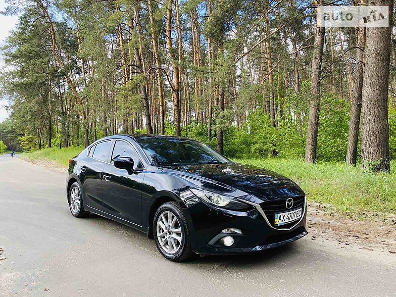 Седан Mazda 3 2013 в Харкові