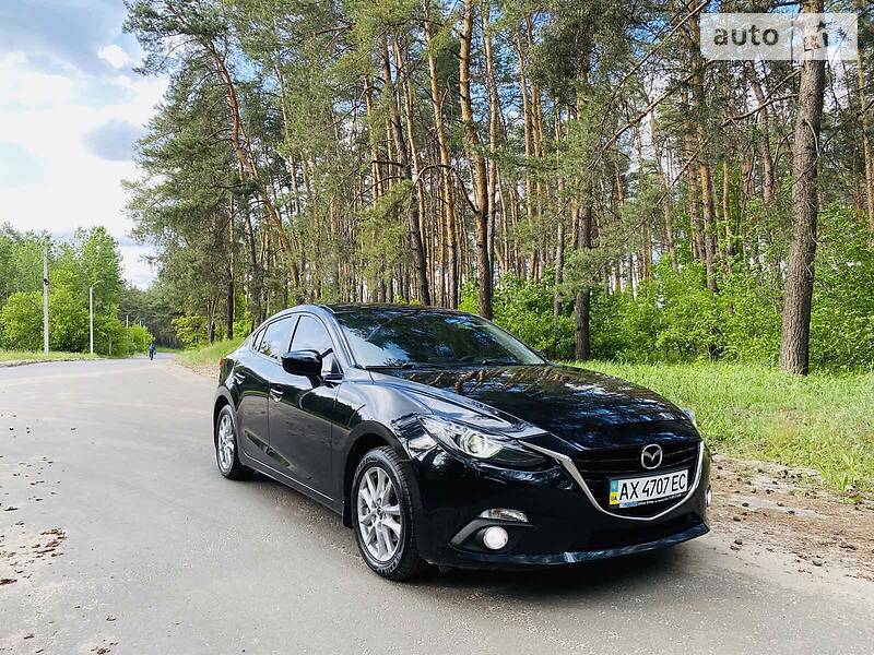 Седан Mazda 3 2013 в Харкові
