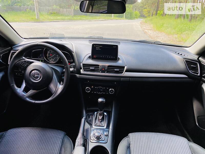 Седан Mazda 3 2013 в Харкові