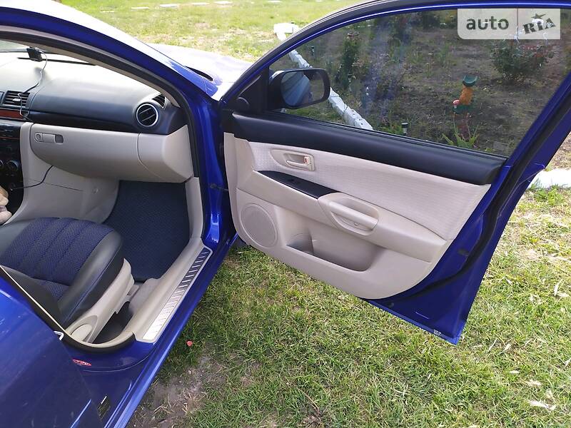 Седан Mazda 3 2007 в Запоріжжі