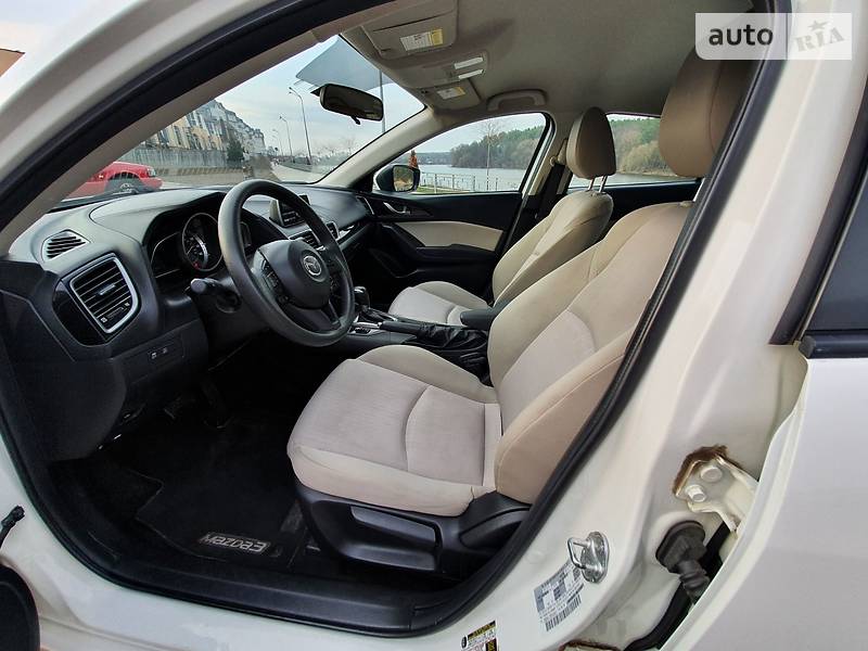 Седан Mazda 3 2014 в Києві