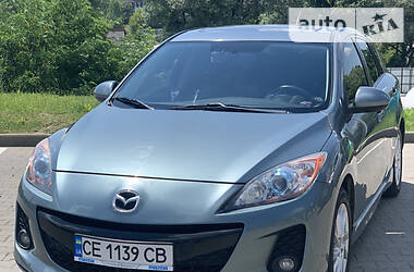Хэтчбек Mazda 3 2012 в Черновцах