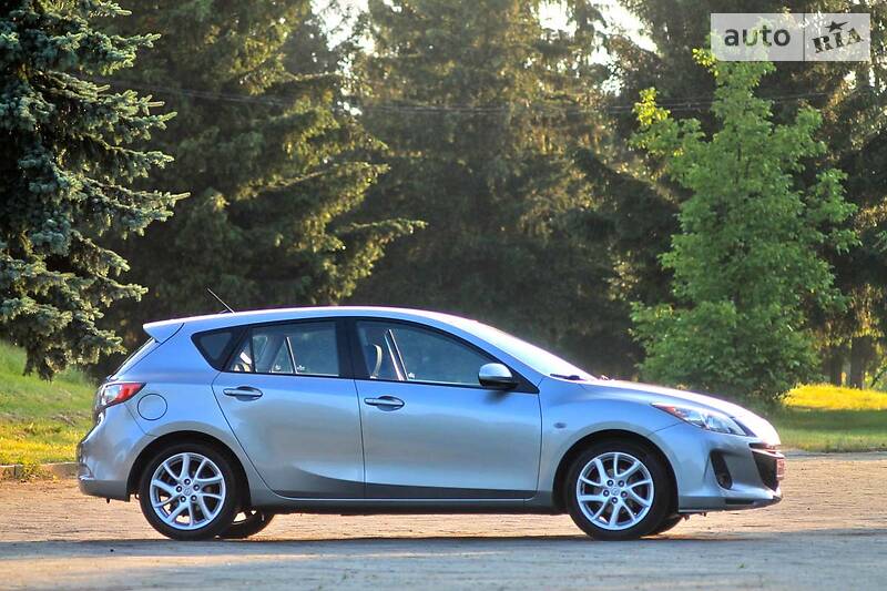 Хетчбек Mazda 3 2012 в Дубні